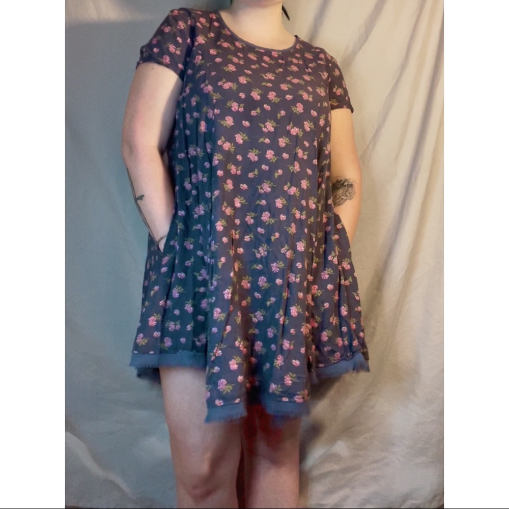 Floral baby doll dress with pockets